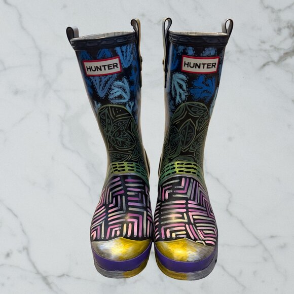 Hand-Painted Hunter Rain Boots – Women’s Size 6 | One-of-a-Kind Wearable Art - Picture 4 of 6